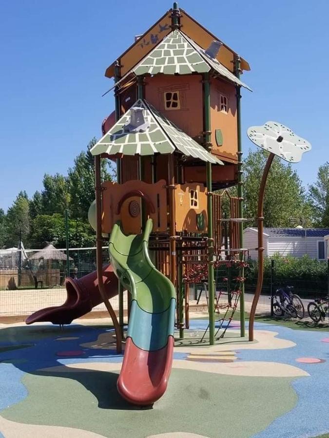 Mobilhome 6 Ca36 Виас Екстериор снимка